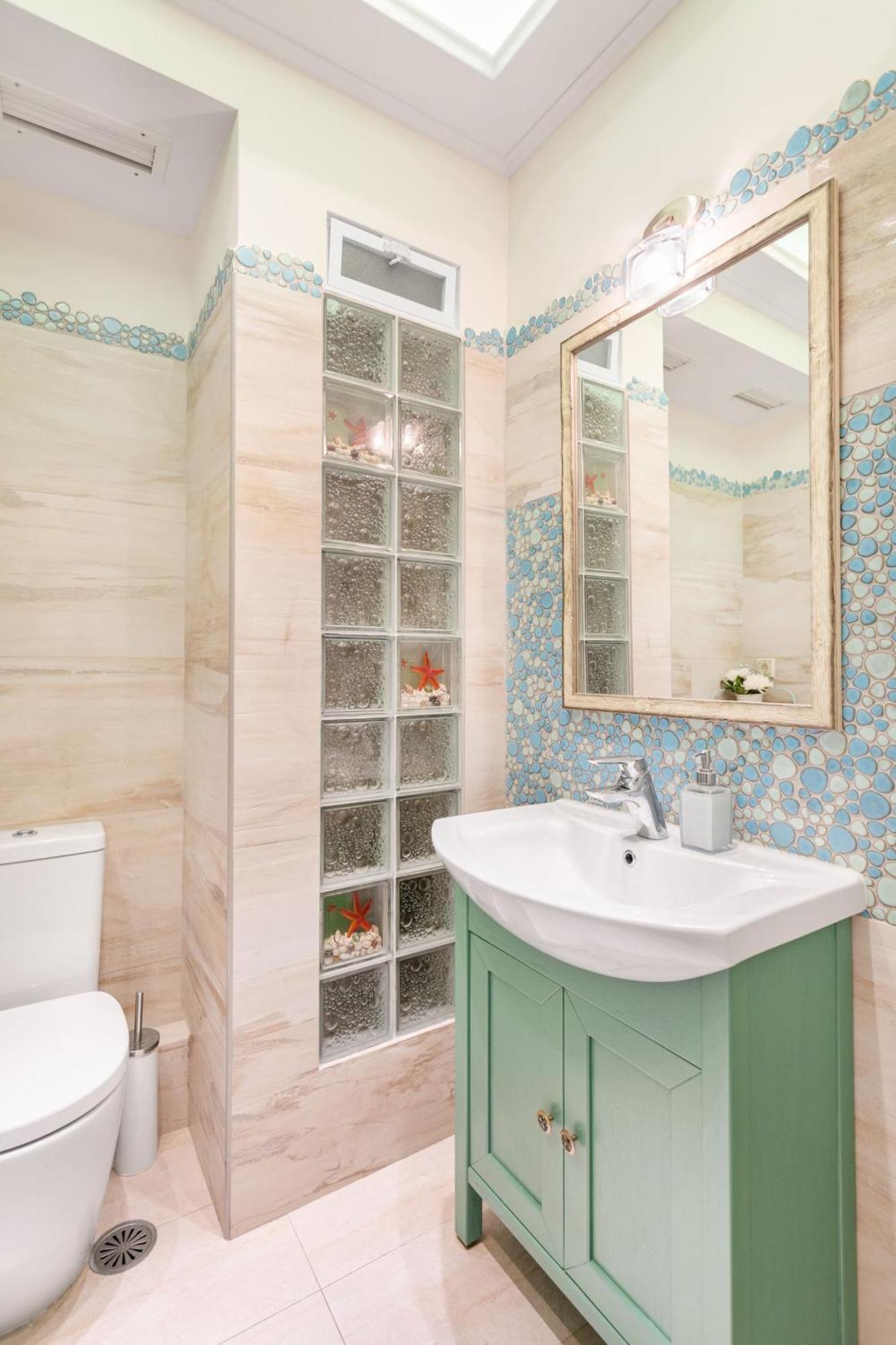 Bright, Calming Retreat With A Balcony Near Metro! Apartman Athén Kültér fotó