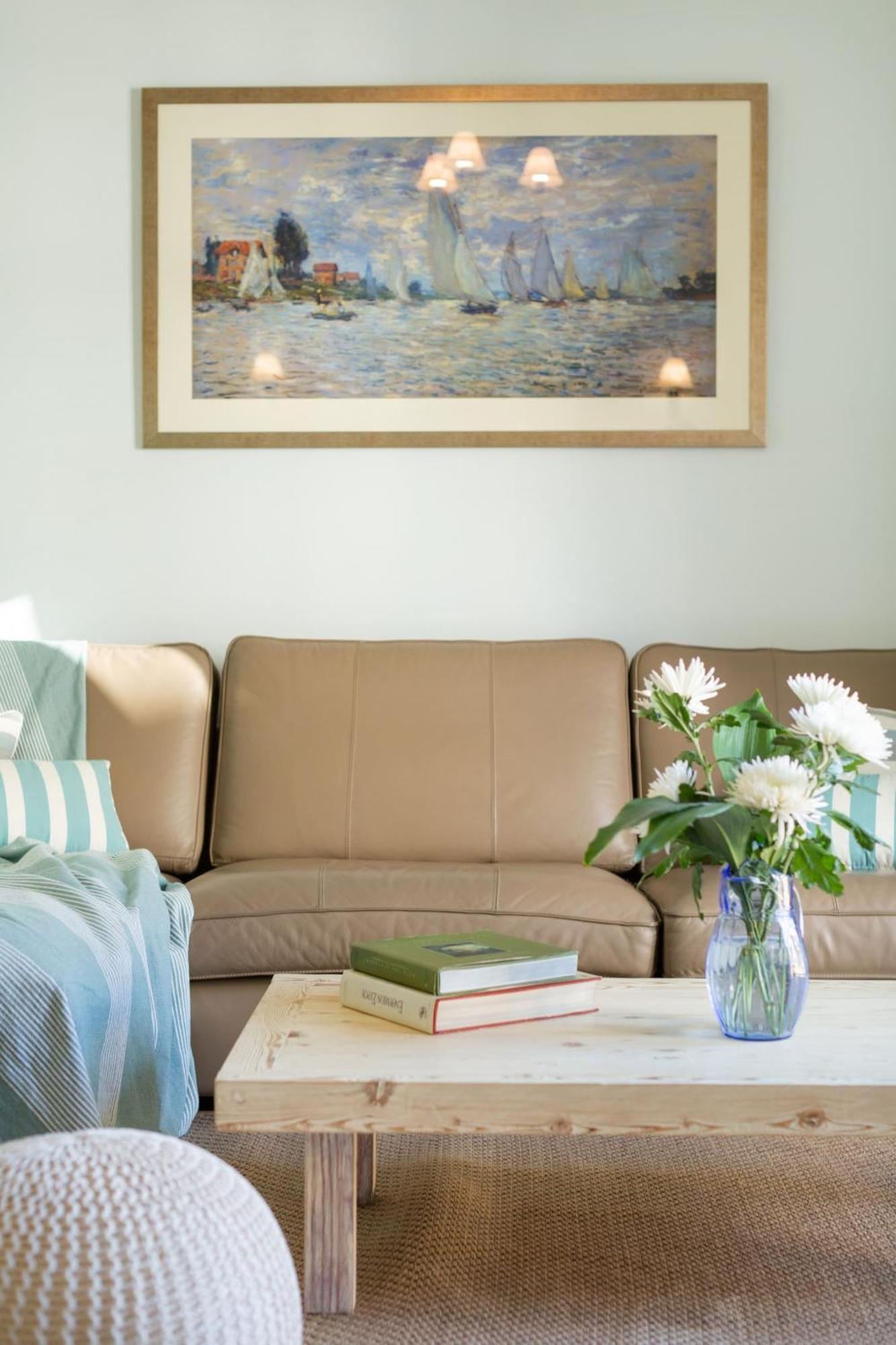 Bright, Calming Retreat With A Balcony Near Metro! Apartman Athén Kültér fotó
