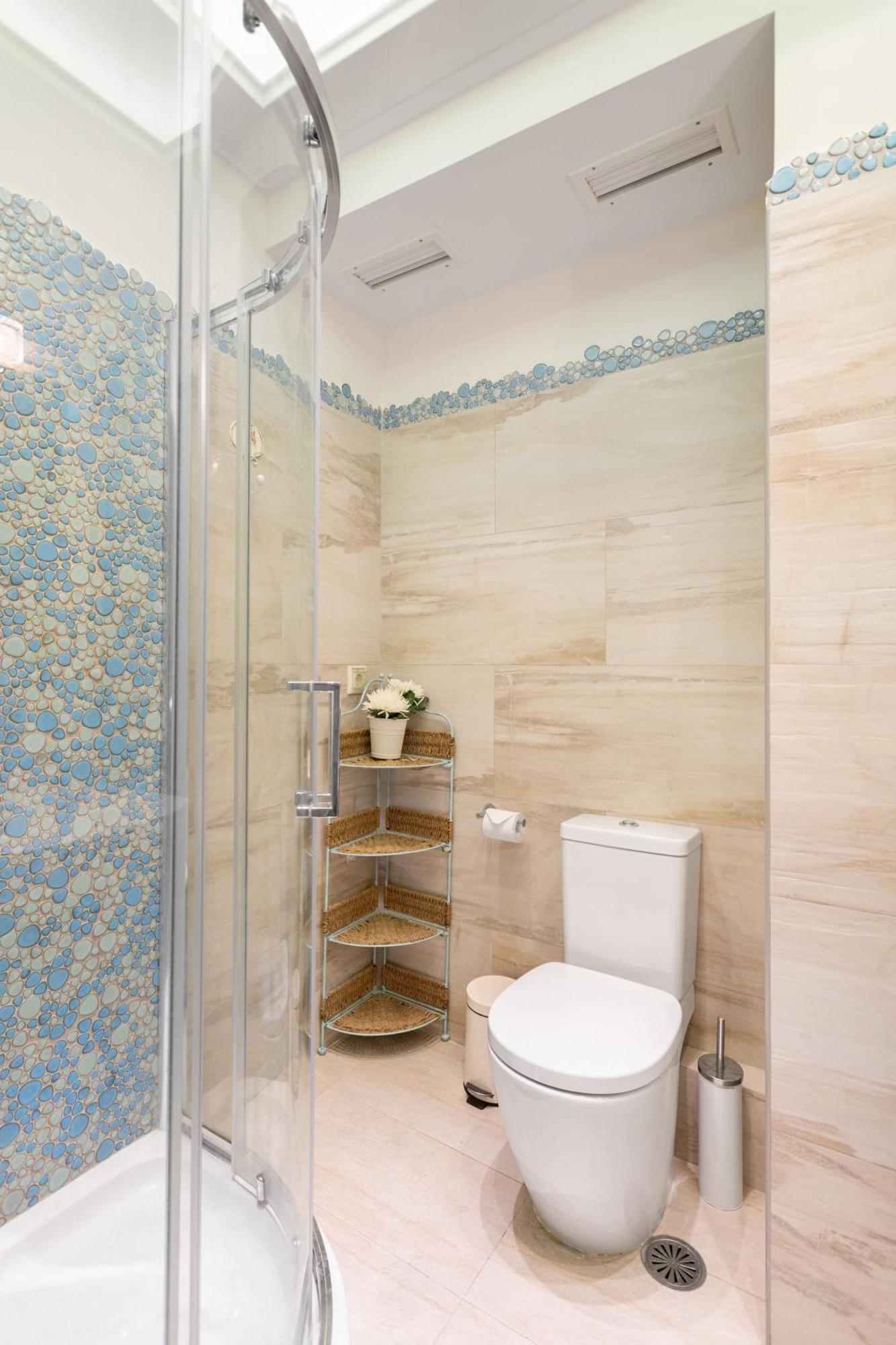 Bright, Calming Retreat With A Balcony Near Metro! Apartman Athén Kültér fotó