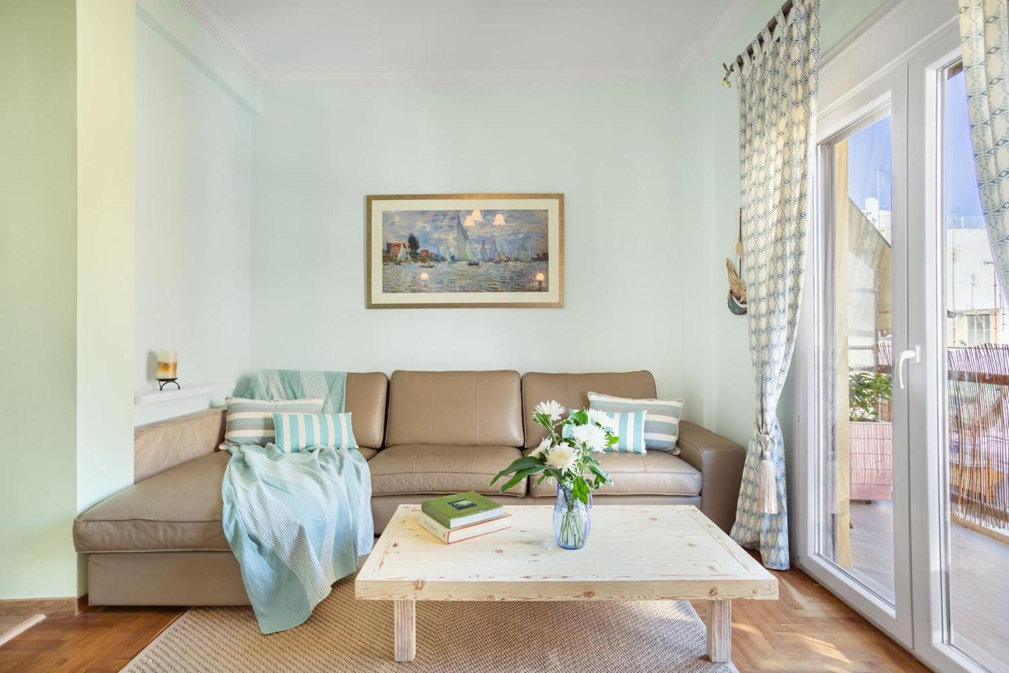 Bright, Calming Retreat With A Balcony Near Metro! Apartman Athén Kültér fotó